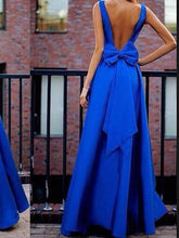 Load image into Gallery viewer, Sexy Spaghetti Strap Backless Solid Color Evening Gown Maxi Dress