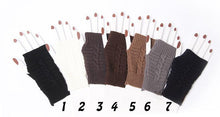 Load image into Gallery viewer, Half refers to the warm knit typing women s thick wool Half palm gloves - 4