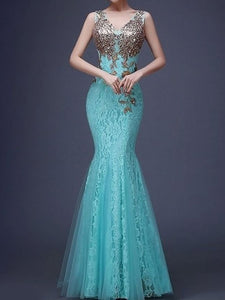 V-Neck Applique Mermaid Evening Dress