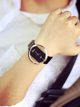 Load image into Gallery viewer, Creative Fashion Transparent Hollow Couple Watch