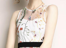 Load image into Gallery viewer, Sleeveless Embroidered Beach Dress
