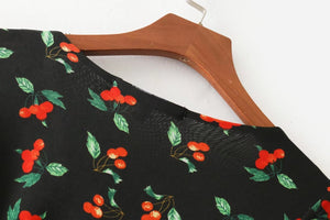2018 V-neck waist irregular floral dress spring new long-sleeved dress