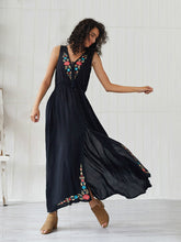 Load image into Gallery viewer, V-neck Embroidered Sleeveless Holiday Dress