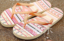 Load image into Gallery viewer, Comfortable Ladies Flip-flops High Quality Beach Pop Wind Sandals