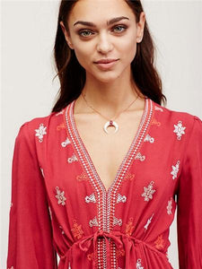 Hot Sale Sleeve lace waist Bohemia V-neck embroidery dress