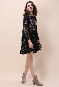 Black Loose Floral Embroidered Long Sleeve Round Neck Mini Dress