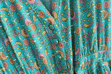 Load image into Gallery viewer, Jastie Vintage Print Maxi Dress Waist tie Ruffle Hem Boho Dresses Women Beach Long Dresses V-Neck Short Sleeve Summer Dress