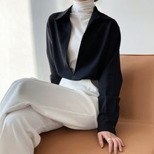 Load image into Gallery viewer, Design sense light mature long sleeve V-neck shirt women&#39;s fashion overlay top