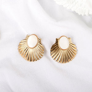 Exaggerated Fan-shaped Alloy Earrings with White Shells