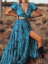Load image into Gallery viewer, Sexy printed V-neck short-sleeved bohemian holiday dress