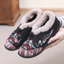 Load image into Gallery viewer, Women&#39;s Vintage Embroidery Ethnic Style Women&#39;s Warm keeping Cotton Shoes Middle aged and Old Aged Thick velvet Mother&#39;s Shoes Cotton Boots