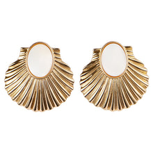 Load image into Gallery viewer, Exaggerated Fan-shaped Alloy Earrings with White Shells
