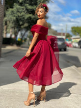 Load image into Gallery viewer, Sleeve slim dress solid color