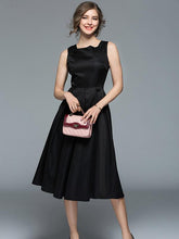 Load image into Gallery viewer, Black Waisted Sleeveless Midi Dress