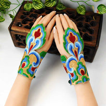 Load image into Gallery viewer, Wristband Antique Thin Section Embroidered Wrist Cover Women&#39;s Decorative Half Finger Embroidered Gloves
