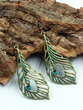Load image into Gallery viewer, Leaf Pattern Vintage Alloy Earrings Accessories