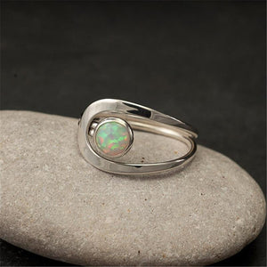 Opal Stone Engagement Rings for Jewelry