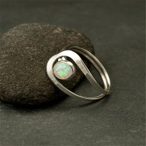 Opal Stone Engagement Rings for Jewelry
