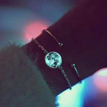 Load image into Gallery viewer, Moon Bracelet Glow Phase Silver Chain Bracelet