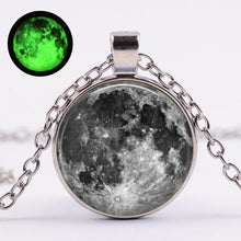 Load image into Gallery viewer, Moon Bracelet Glow Phase Silver Chain Bracelet