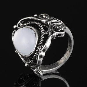 Vintage Large Oval Moonstone Boho Ethnic Antique Silver Pattern Finger Ring