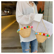 Load image into Gallery viewer, Simple Round Straw Women Summer Rattan Handmade Woven Beach Cross Body Bag