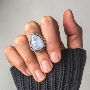 Vintage Water Drop Shape Silver Color Moonstone Women Finger Rings